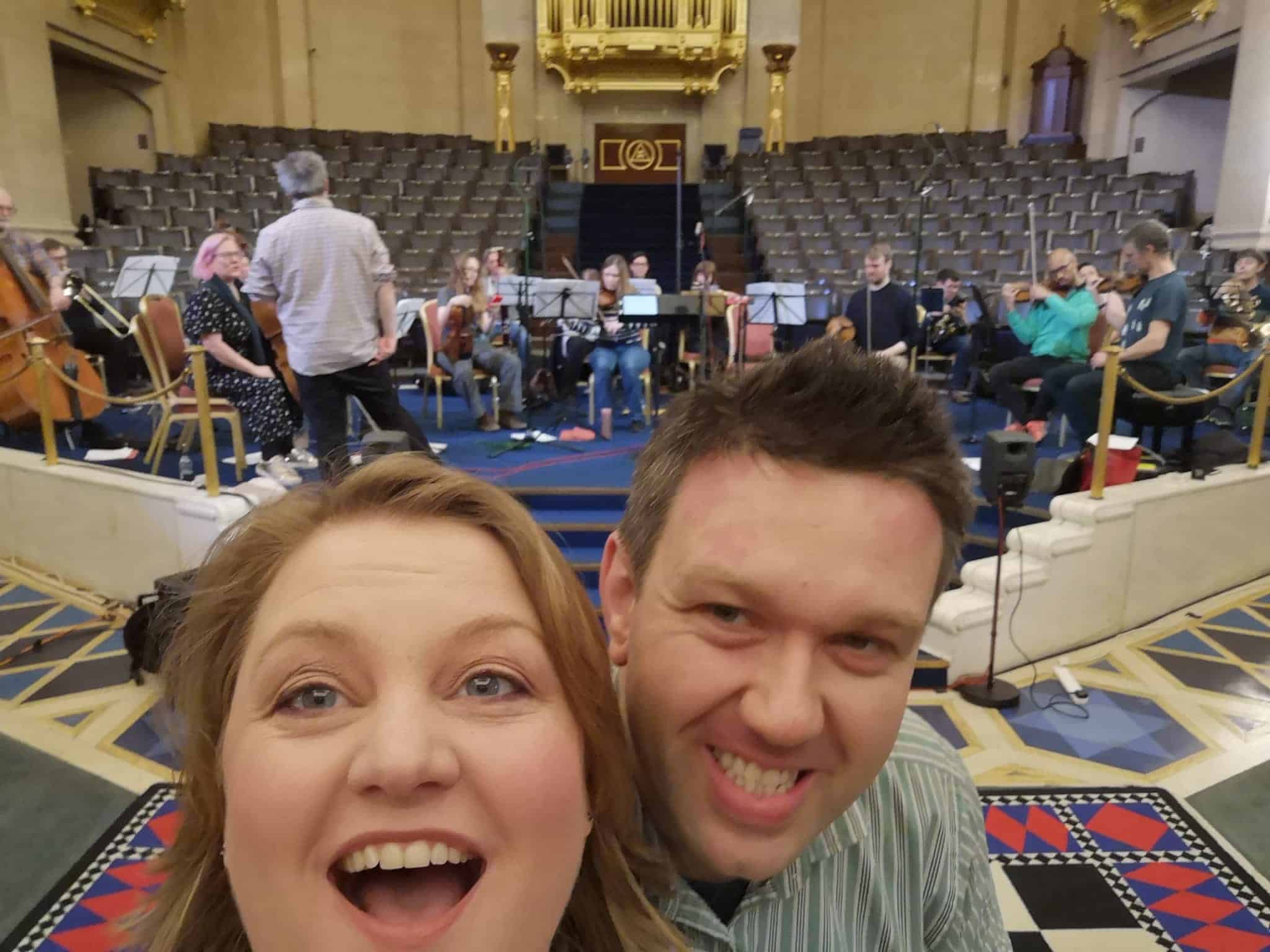 Catharine and Ben Woodward in front of Regents Opera Ensemble in The Grand Temple, Freemasons‘ Hall